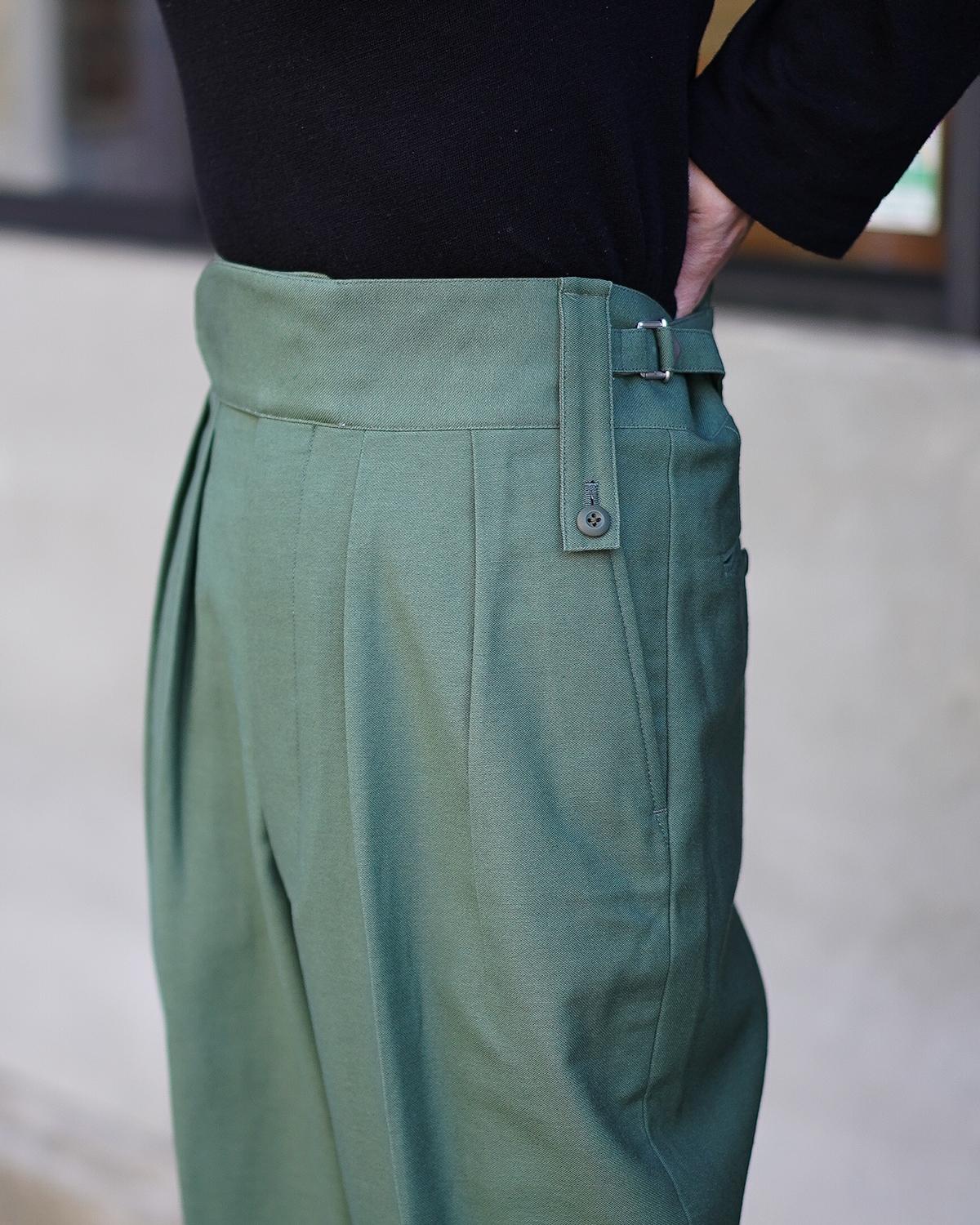 NEAT｜80's US LAUNDRY｜BELTLESS - Olive｜PRODUCT｜Continuer Inc