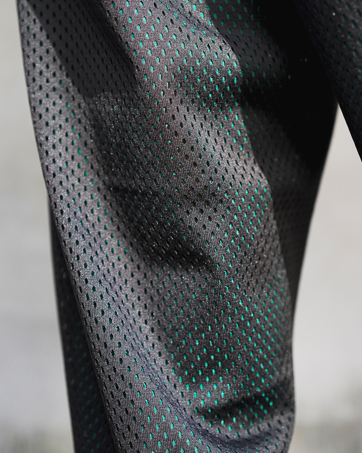 Poly Mesh Standard｜Black × Green｜NEAT